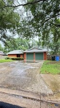 Building Photo - 301 Westbend Cir