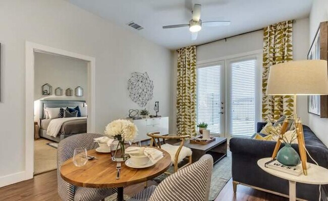 Foto del edificio - 1 bedroom in Dallas TX 75229