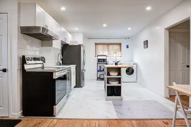 Photo du bâtiment - 3 Bedroom, 2 Bathroom Home for Rent – Greater Sudbury