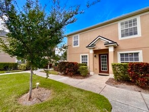 Building Photo - 402 Belvedere Way