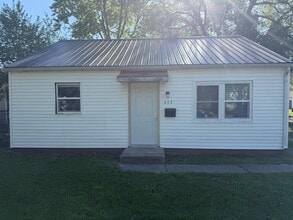 Building Photo - 217 Edwards St