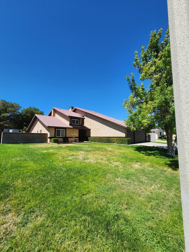 Foto del edificio - 44335 Sedona Way