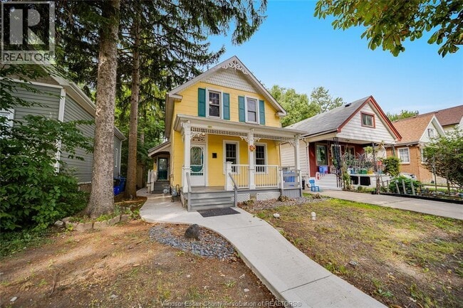 Building Photo - 211 Cameron Ave