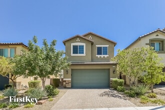 Building Photo - 2272 Sky Island Dr