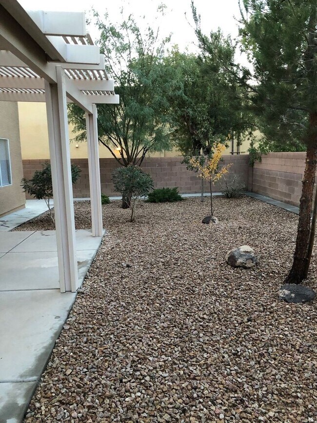 Foto del edificio - Sunridge