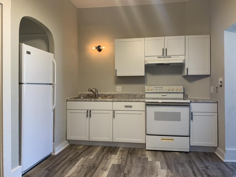 201 W 4th St, Muscatine, IA 52761 House Rental in Muscatine, IA