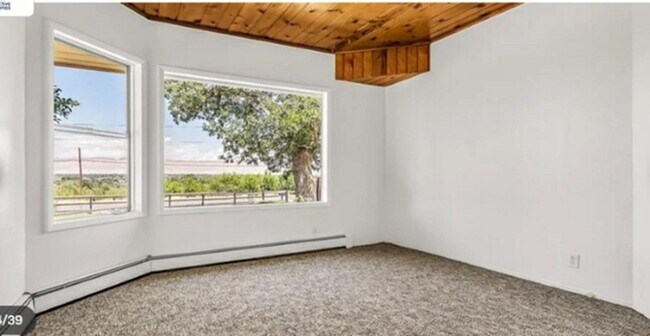 Foto del edificio - 2881 C Rd