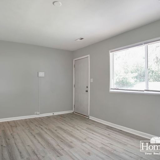 Building Photo - Comfort. Convenience. A place to call home.