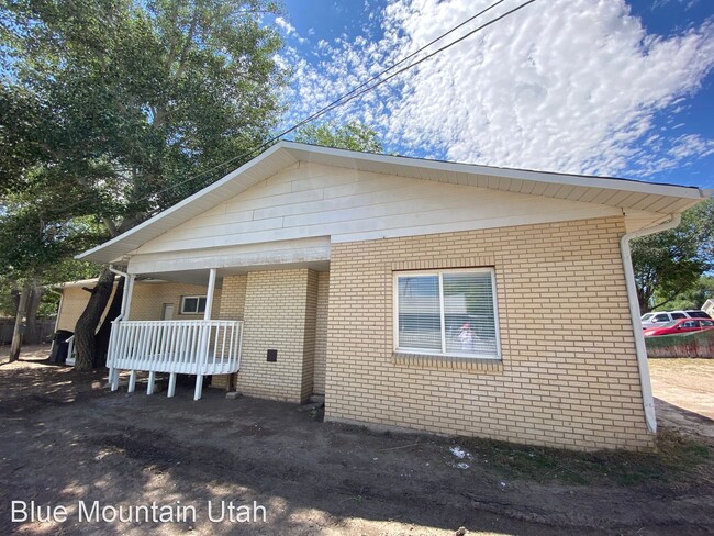 Foto del edificio - 3 br, 1 bath House - 161 S Park St