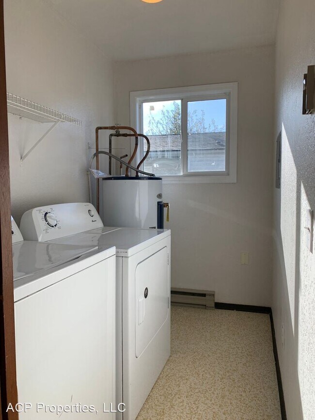 Foto del edificio - 2 br, 1.5 bath House - 2902 Nevada St.  - ...
