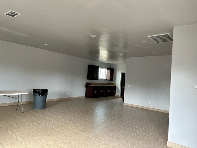 Building Photo - 8228 Tumbleweed Rd