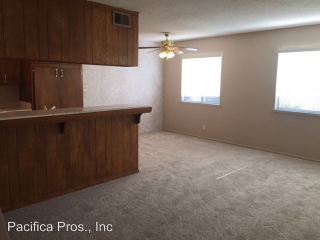 Building Photo - 5134 Rhode Island Dr
