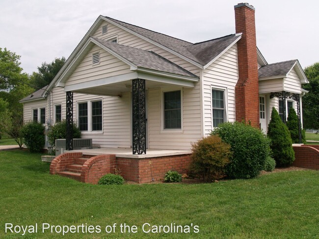 Building Photo - 1302 Berea Church Quincy Rd