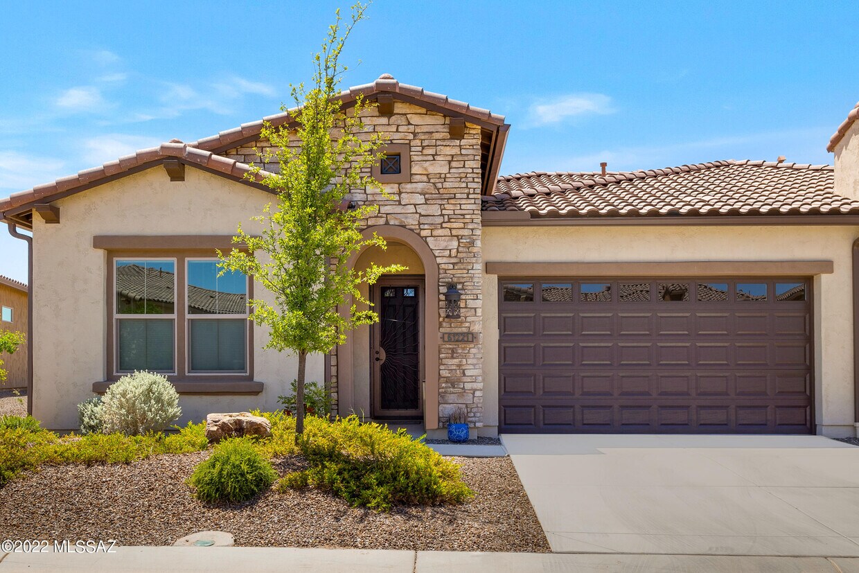 61221 E Shale Rd, Oracle, AZ 85623 Townhome Rentals in Oracle AZ