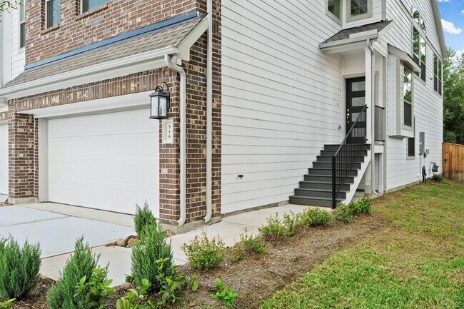 Building Photo - 518 Longleaf Pine Dr