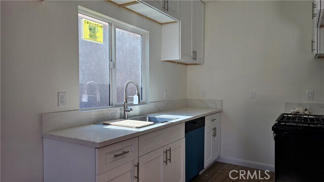 Foto principal - 16907 Harvard Blvd