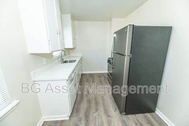 Building Photo - 156 Marina Way