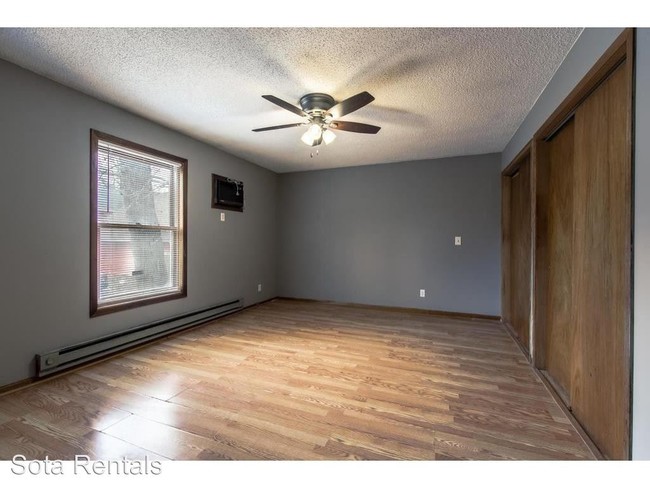 Foto del edificio - 3 br, 1 bath House - 259 N Fry St