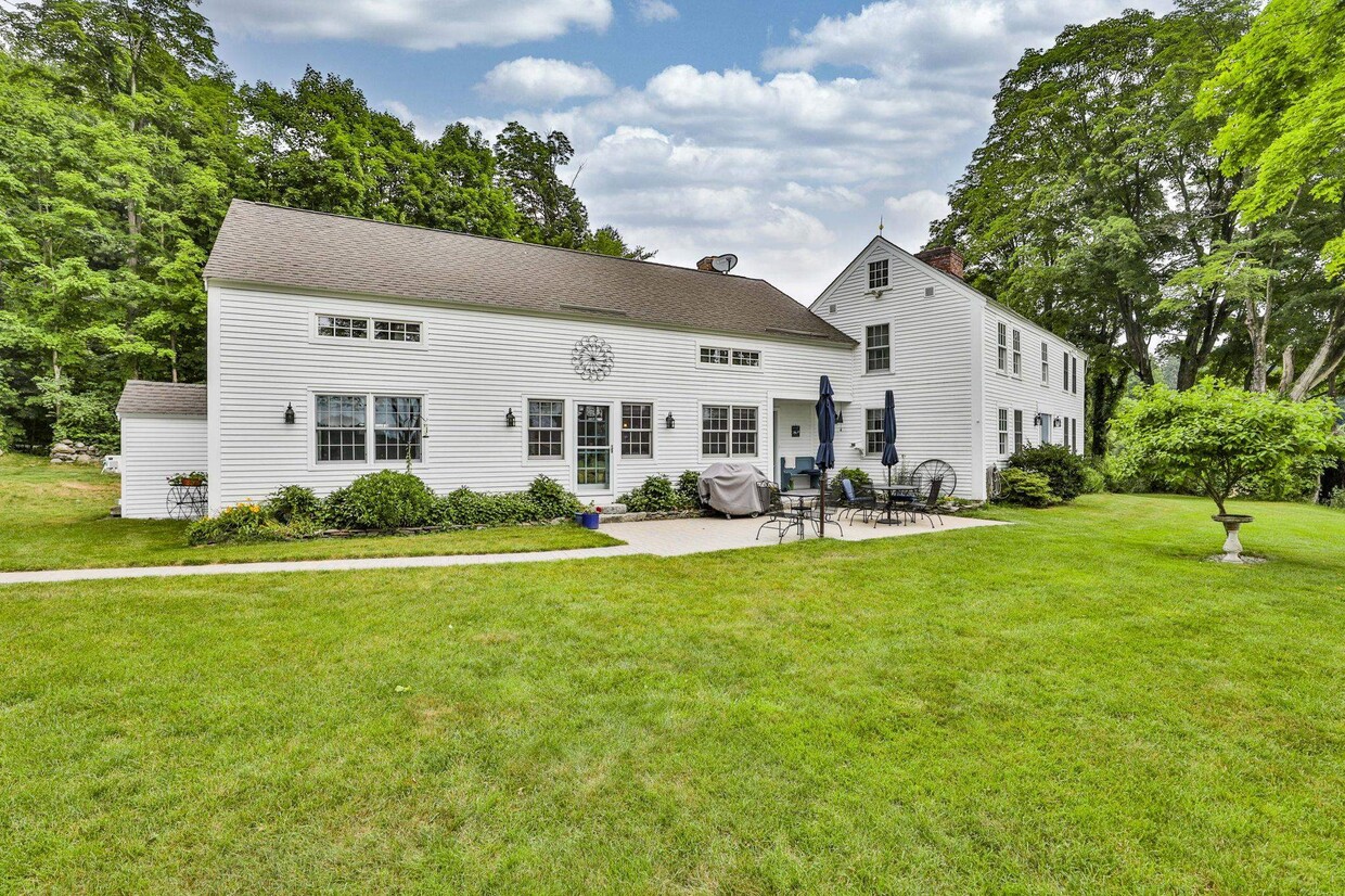 Foto principal - 25 Howe Ln