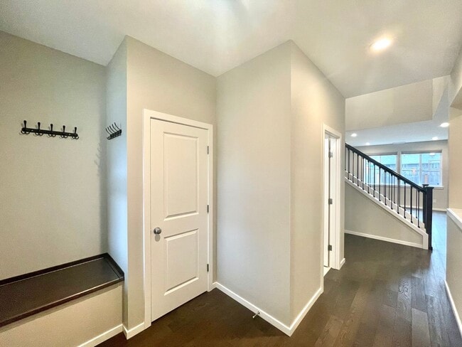 Building Photo - Modern 2017-Built Home with Main-Floor Office, AC & Prime East Hill Location