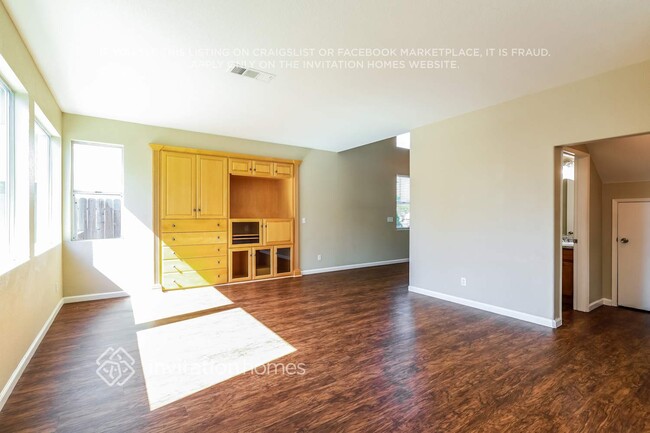 Building Photo - 339 Fall Cir