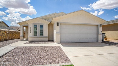 Building Photo - 12429 Polo Norte Dr