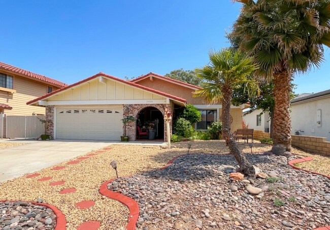 Foto del edificio - 13099 Meteor Dr