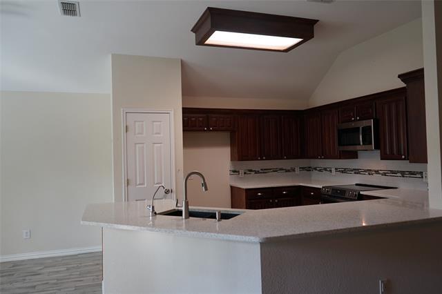 Building Photo - 6729 Lucas Ln