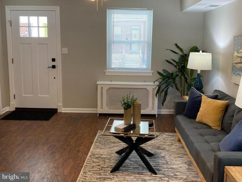 Foto principal - 1644 Rosedale St NE