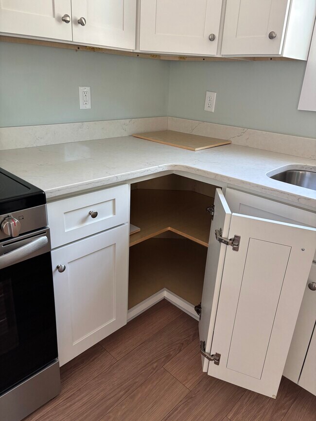 Foto del edificio - 649 Prospect Rd