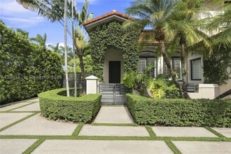 Building Photo - 2601 SW 143rd Pl