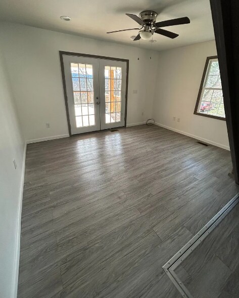 Foto del edificio - 532 Princeton St