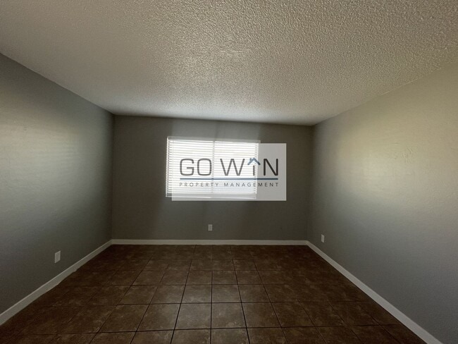 Building Photo - 245 S Allen