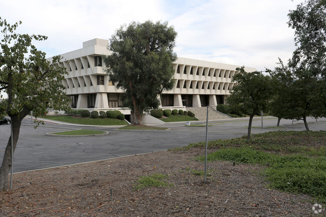 Building Photo - Citrus Commons