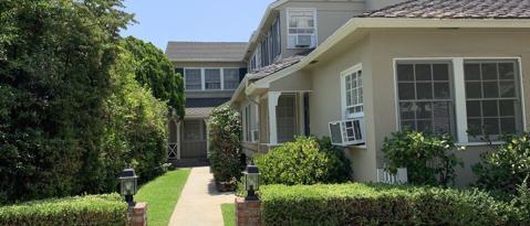 Foto del edificio - 10362 Ashton Ave