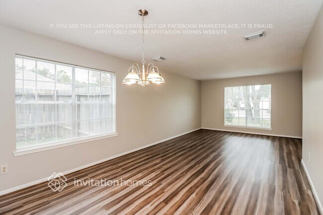 Building Photo - 22230 Singleleaf Ln
