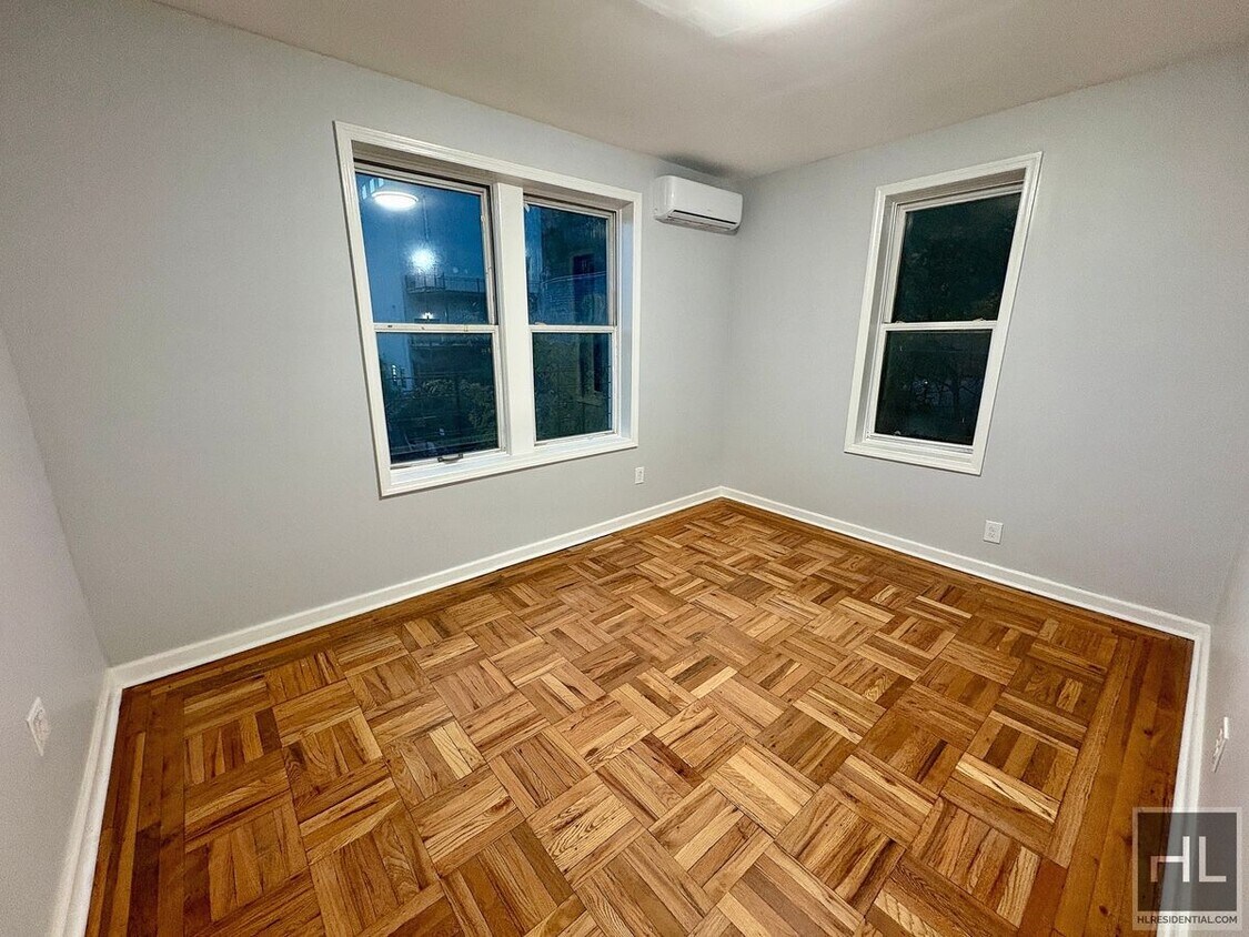 Foto del edificio - RIVERDALE AVENUE, BRONX