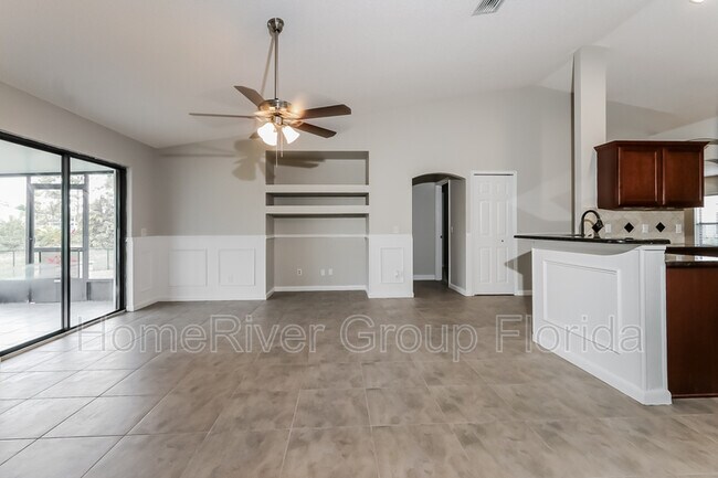 Foto del edificio - 1666 SW Caisor Ave