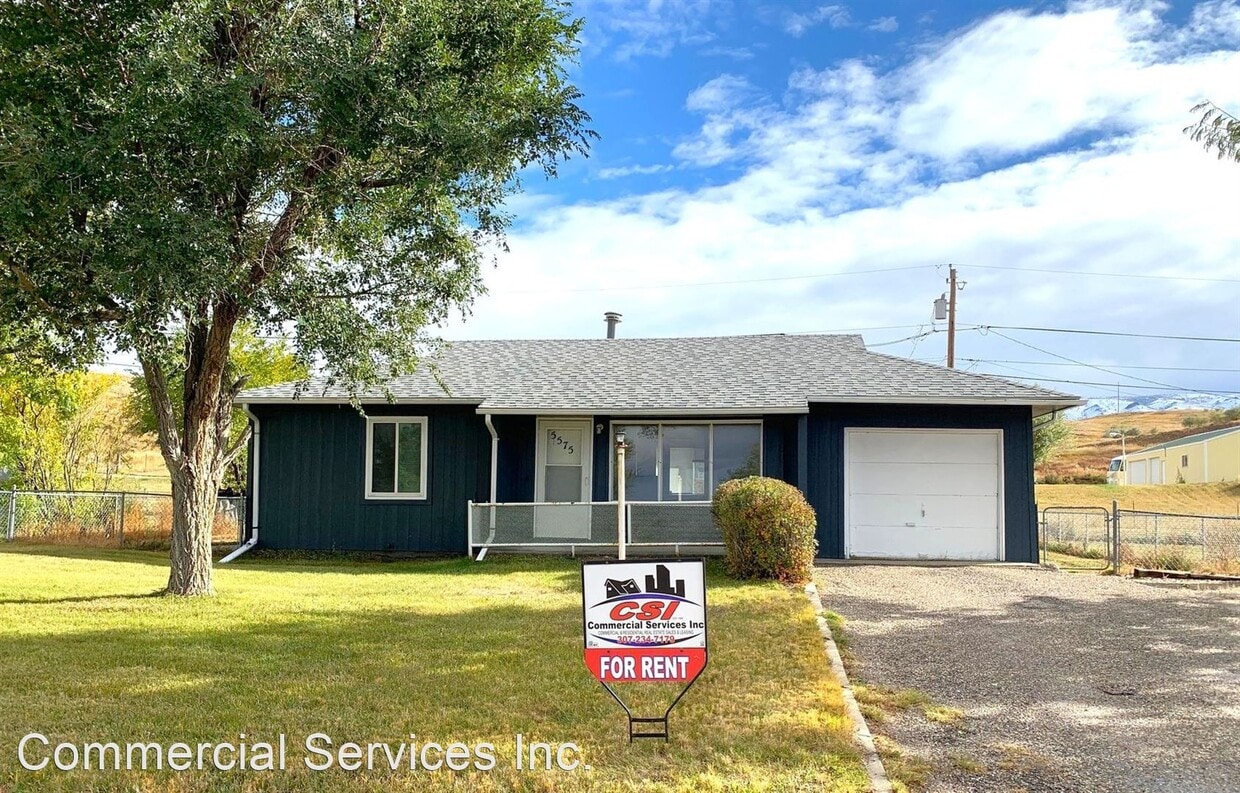 Primary Photo - 3 br, 1.5 bath House - 5575 CY Ave