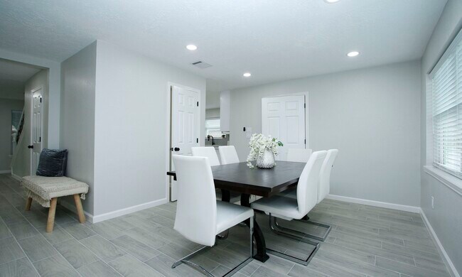 Foto del edificio - 25607 Pecan Valley Cir