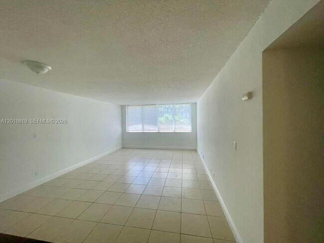 Foto del edificio - 9143 SW 77th Ave