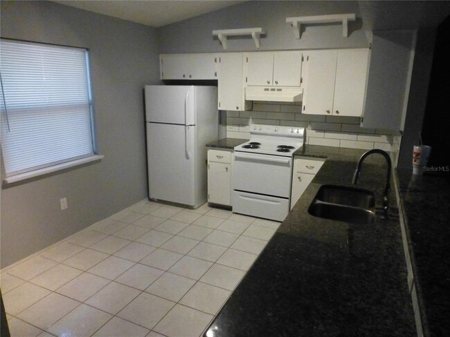 Foto del edificio - 1890 Wolford Rd