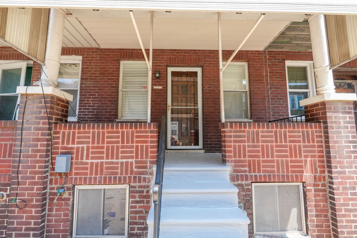Newly renovated 2 bedroom - Newly renovated 2 bedroom