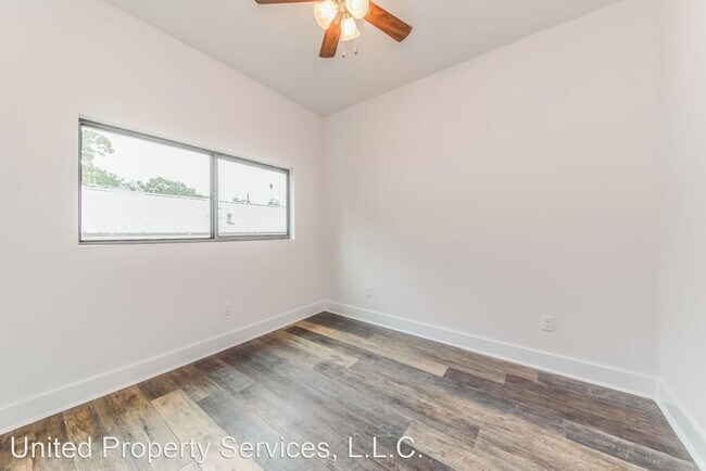 Building Photo - 1 br, 1 bath House - 313 Devalcourt #100