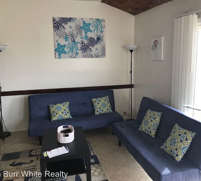 Building Photo - 3014 W Oceanfront