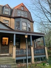 Building Photo - 4720 Windsor Ave