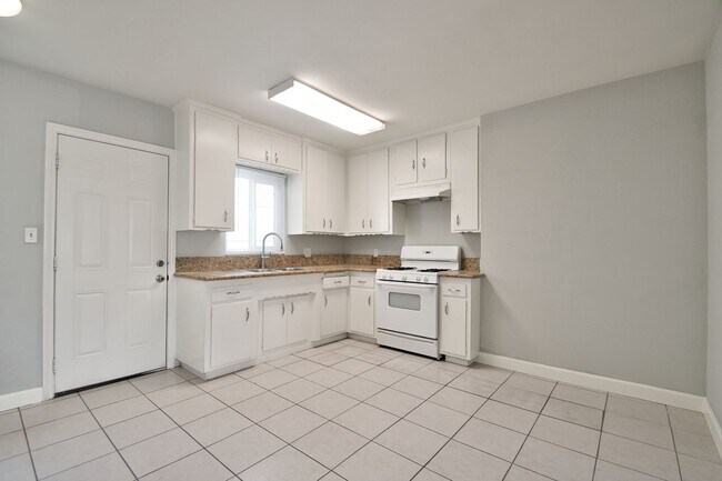 Foto del edificio - j4717