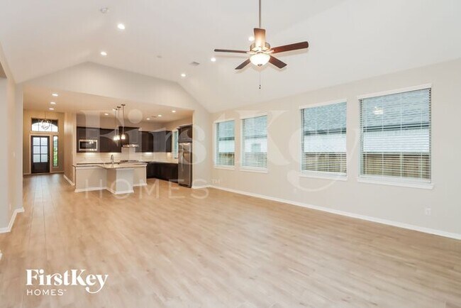 Foto del edificio - 27111 Thicket Walk Dr