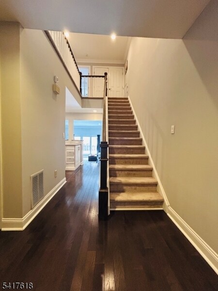 Foto del edificio - 75 Derby Ct