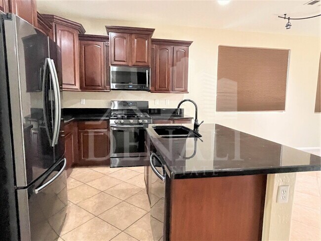 Foto del edificio - 30204 N 73rd Ave